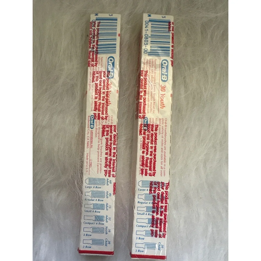 Oral-B Youth 30 3 Row Toothbrushes Vintage Soft End-Rounded Bristles New‎ Sealed